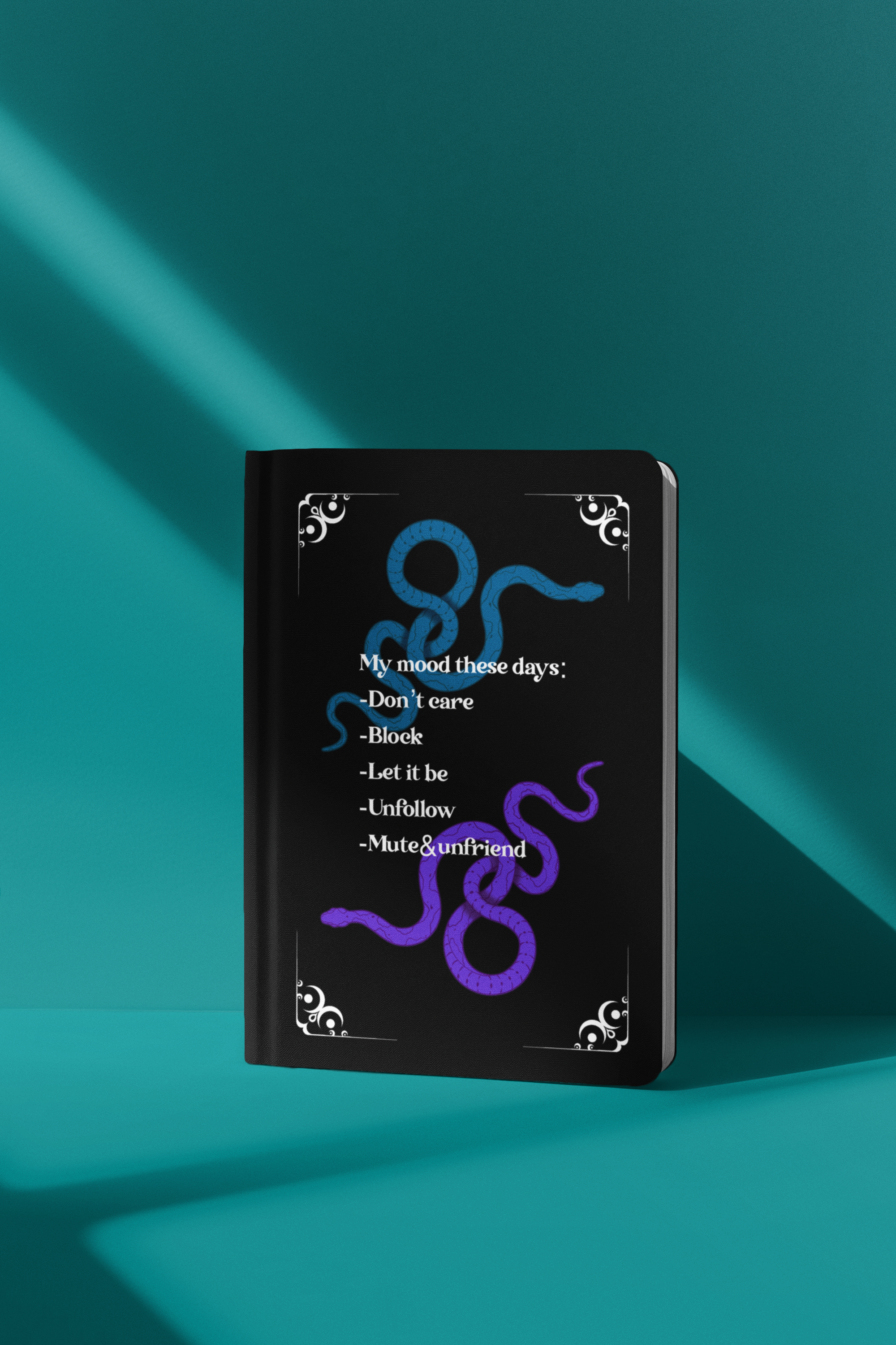 Schlangen Mood Hardcover Journal – Blaue & Violette Reflexionen