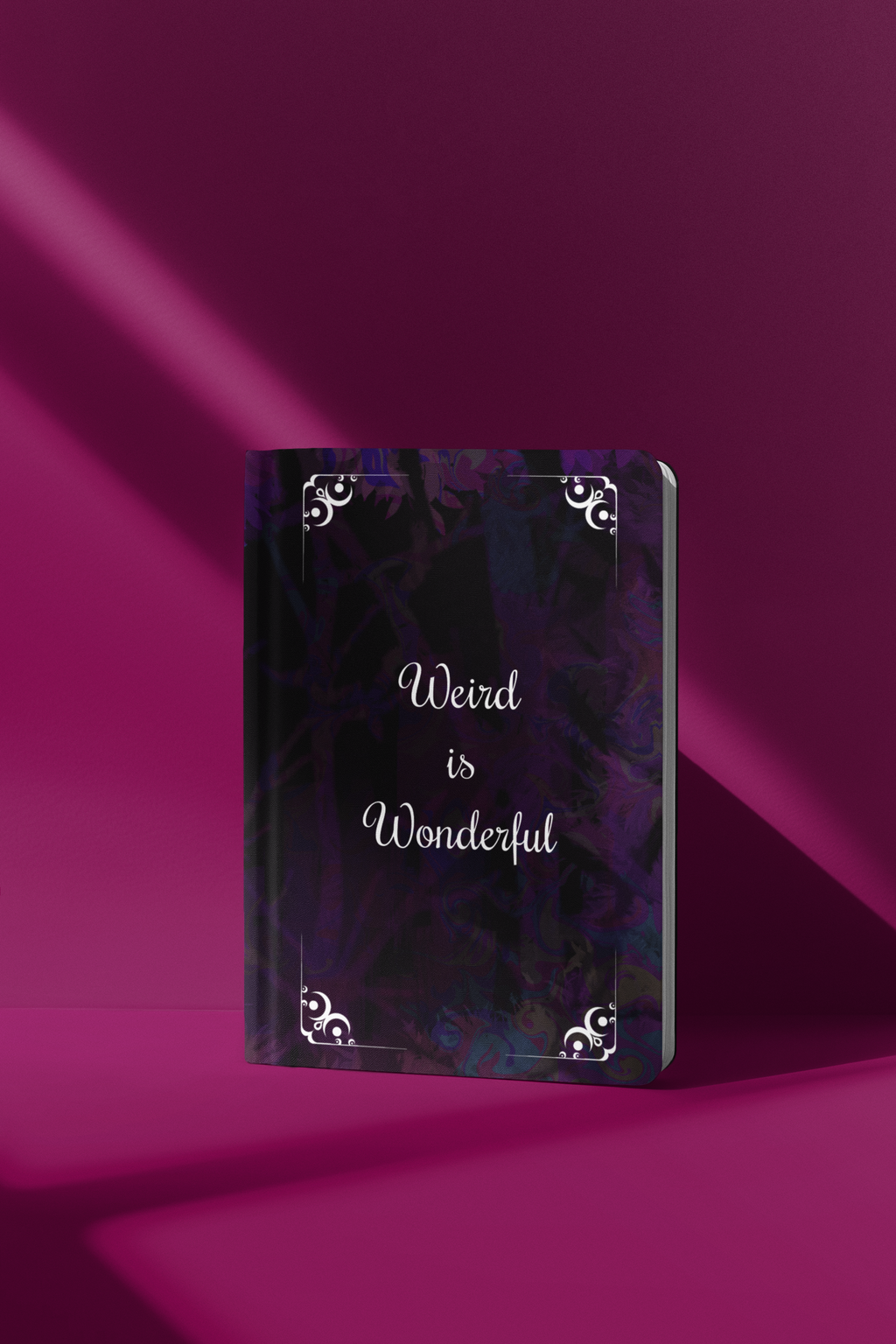 Weird Is Wonderful Hardcover Journal – Unkonventionelles Denken feiern