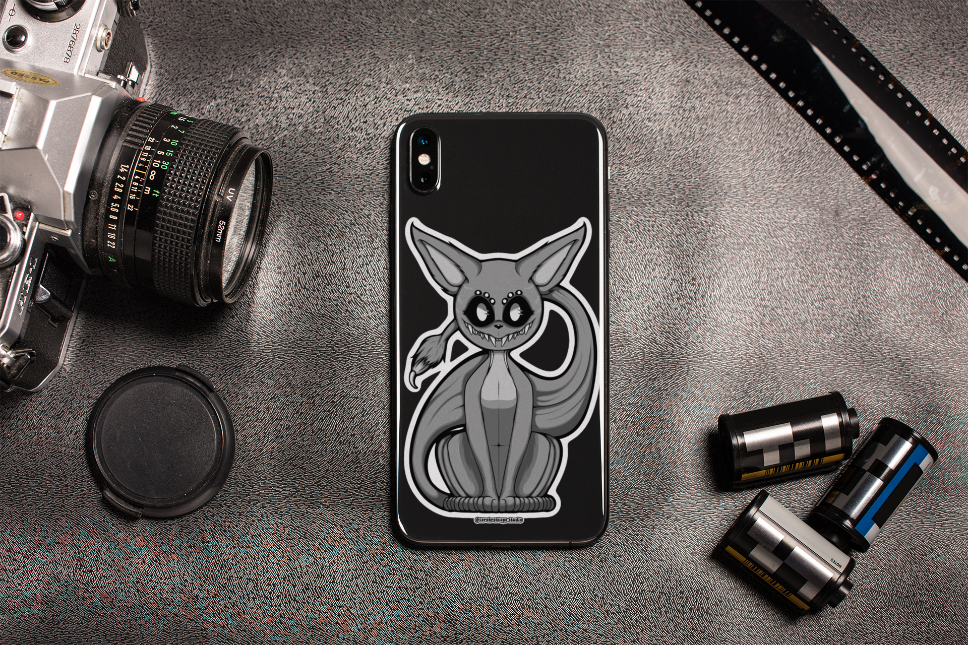 Dämonischer Familiar Sticker | Süßes Gothic Wesen – Vinyl (matt)