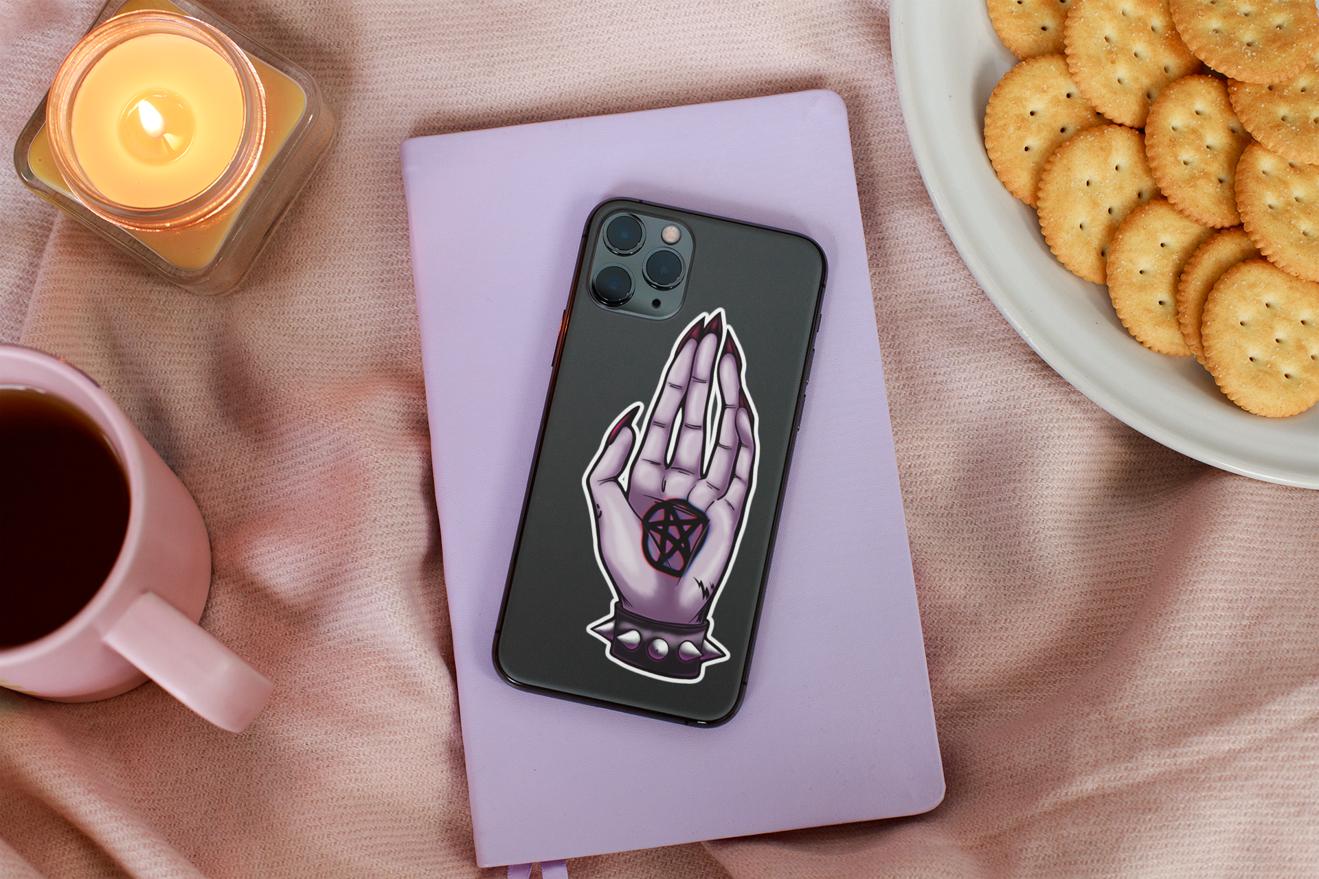 Gothic Pentagramm Hand Aufkleber – Lila Vinyl Kiss-Cut Sticker